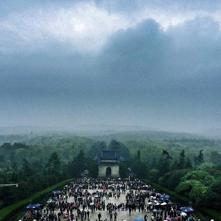 Atour Hotel Nanjing Sun Yat-Sen Mausoleum Scenic Area Alfalfa Garden Subway Station Exterior foto